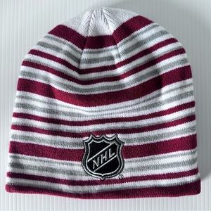 NHL Winter Beanie Skull Hat Knitted Double Layer  Striped‎ Like New